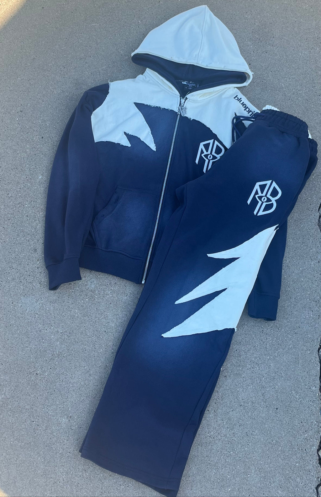 Navy Blue/Cream Full Set